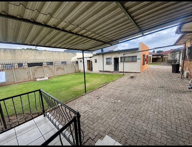 14 BEDROOM HOUSE FOR SALE IN VANDERBIJLPARK SE 7